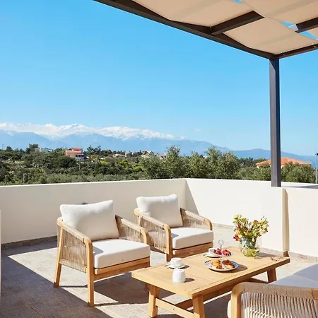 Villa Amaranthus- Private Pool- Jacuzzi- Mini Golf *